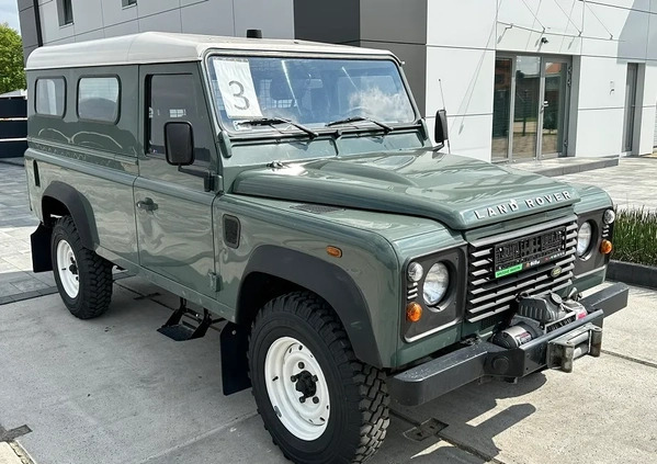 Land Rover Defender cena 89900 przebieg: 223346, rok produkcji 2010 z Tuliszków małe 497